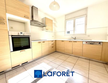 Apartment - Photo 2