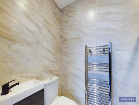 1 bedroom Flat To Let - Photo 5