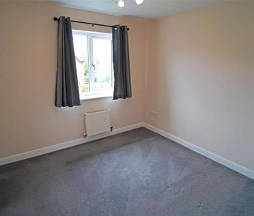 2 bedroom semi-detached house to rent - Photo 2