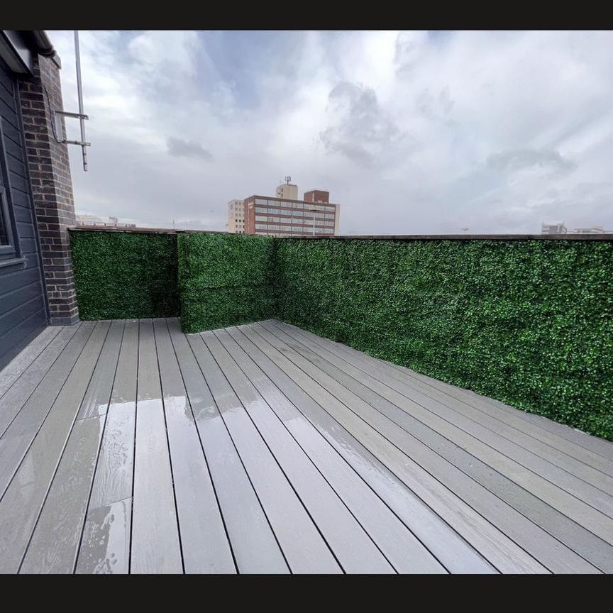3 bedroom flat to rent - Photo 1