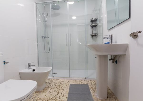 Calle Martínez Maldonado, Málaga, Andalusia 29007