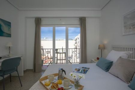 Avinguda de Pius XII, Valencia, Valencian Community 46015 - Photo 4