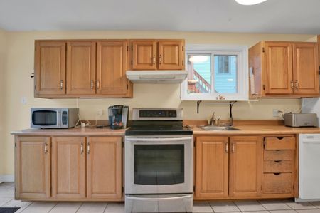 Nouveauté sur le marché Maison de plain-pied à louer - Laval (Chomedey) (Autres) - Photo 4