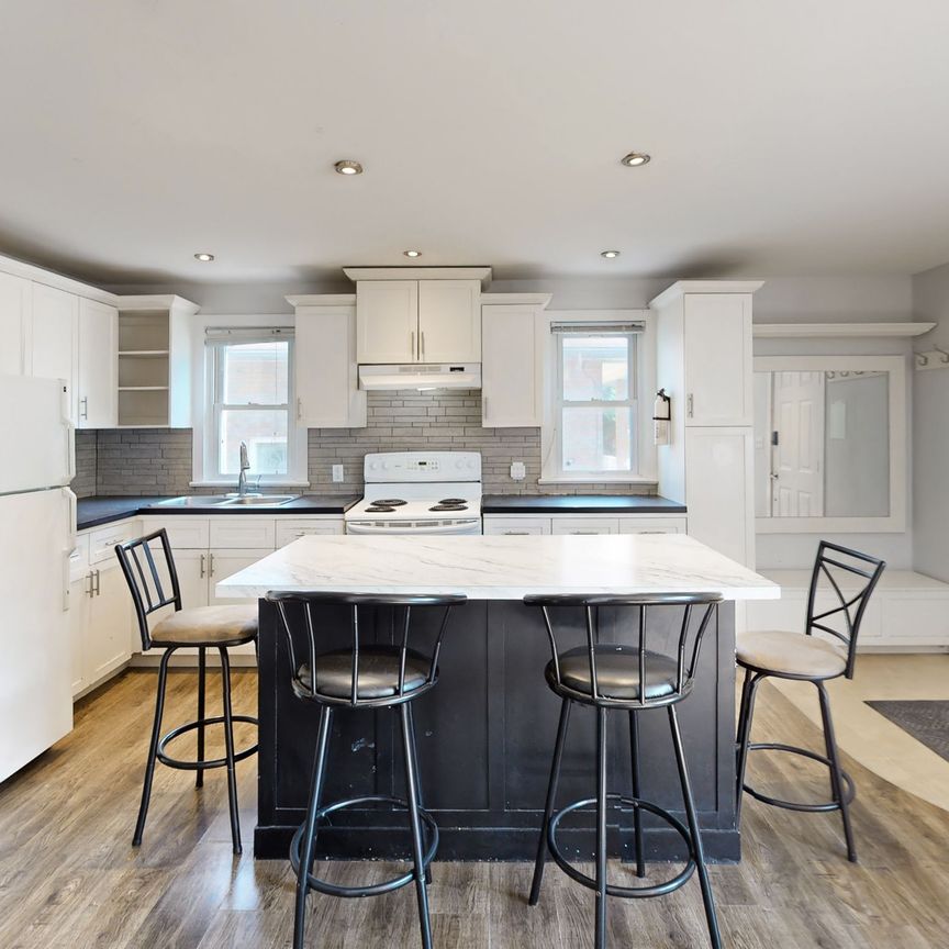 For Lease - 24 Empire Street, London East, Ontario - Photo 1