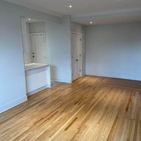 5.5 Apartment Available For July 2026 - A louer • For Rent - Photo 4
