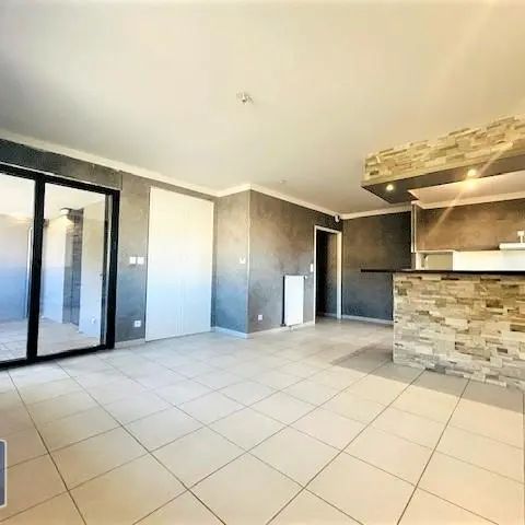 Appartement à louer 2 pièces 59.8m² - Photo 1