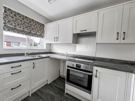 2 bedroom terraced house to rent - Photo 5
