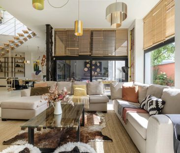 Tout savoir sur ce loft et atelier à Forest - Foto 1
