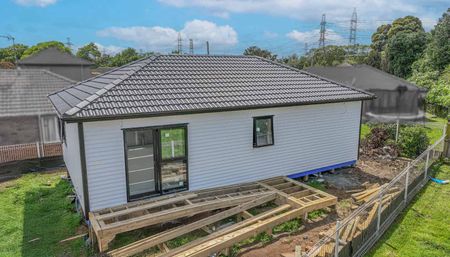 Brand New Home Otara - Photo 3