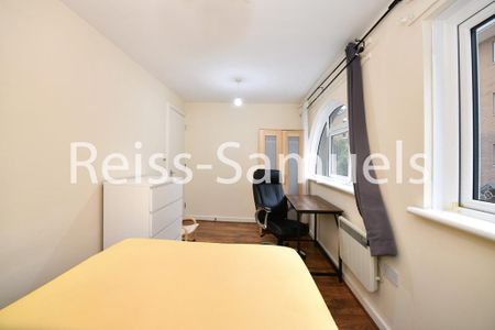 5 bedroom terraced house to rent - Photo 3