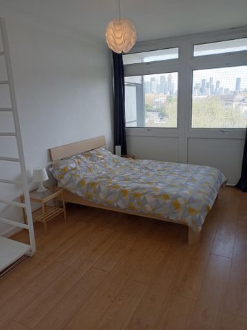 3 bedroom flat to rent - Photo 3