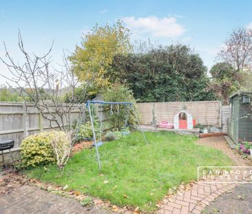 3 bedroom semi-detached house to rent - Photo 5