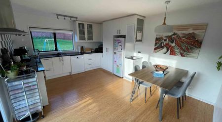 Welcome Home to Your Perfect Retreat! - Photo 5