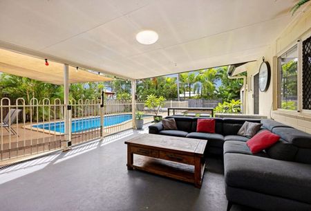 37 Barnett Street, Mount Louisa - Photo 3