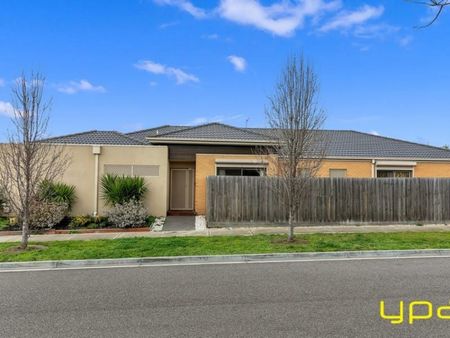 Affordable Family Luxury Living in Cranbourne East - Photo 5