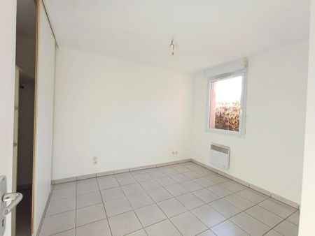 location Appartement T2 DE 40.05m² À SEILH - Photo 5