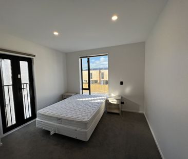 2/16 Rutherford Street, Woolston - Photo 4