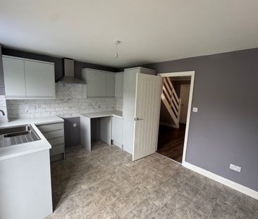 Amis Court - Photo 4