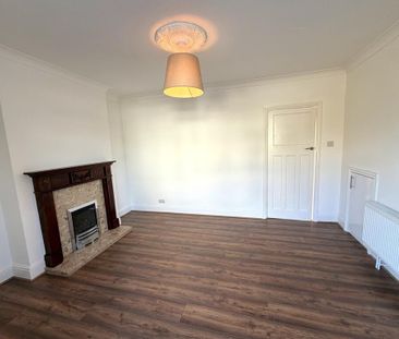 3 bedroom semi-detached to let - Photo 2