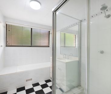 TWO BEDDER WITH THREE BALCONIES! - Photo 5