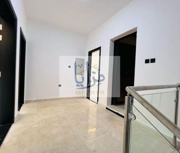 Charming 4 BR Villa in Al Aamra Gardens - Photo 2