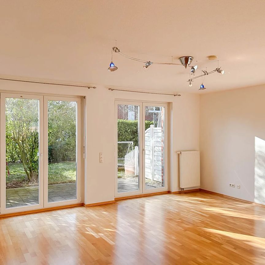 Doppelhaushälfte in gefragter Lage - Ideal zum Wohlfühlen - Foto 1