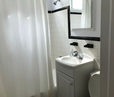 Rue Frontenac, H2K 3A4, Montréal - Photo 1