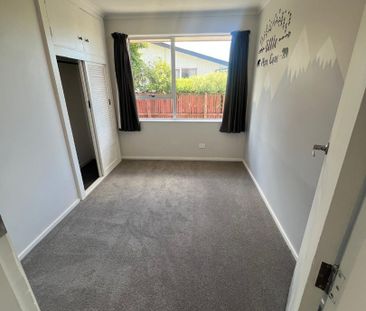 4 Todd PlaceAllenton - Photo 3