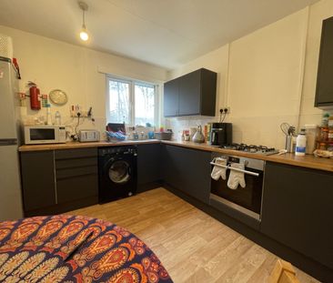 Kimberley Terrace, Llanishen - Photo 4
