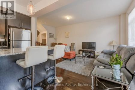 2364 NATASHA CIRCLE CIRCLE - Photo 5