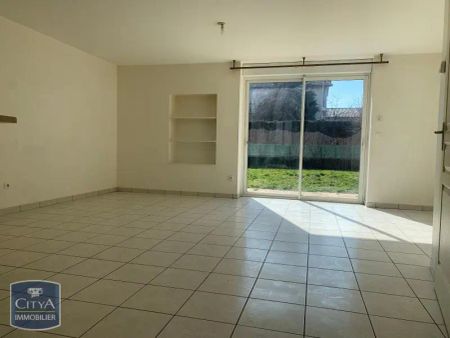 Appartement à louer 3 pièces 73.75m² - Photo 2
