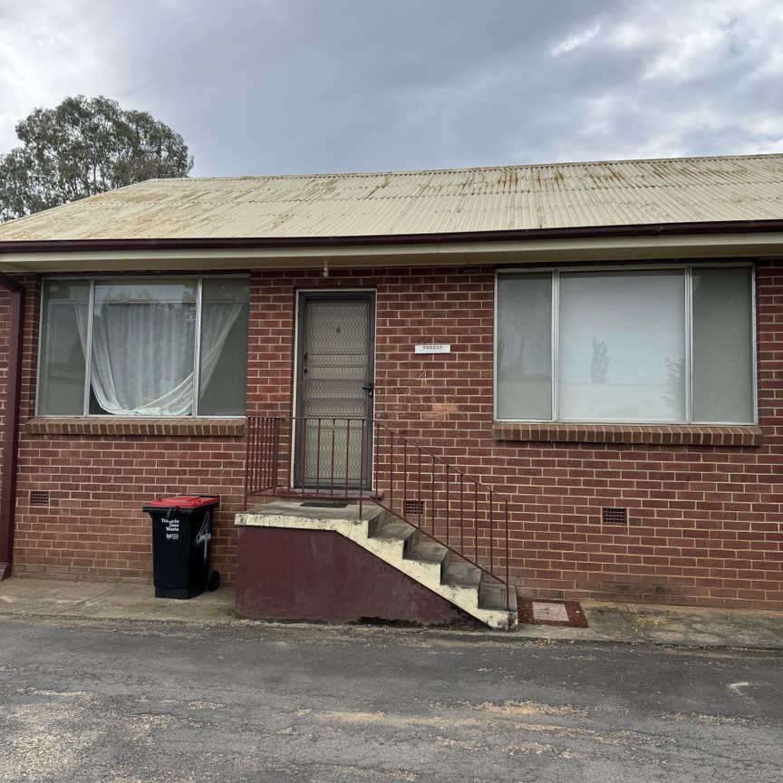 Fully Furnished - Photo 1