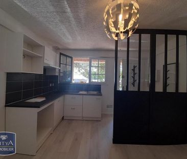 Location Appartement 1 pièce 21m² MARIGNANE 13700 - Photo 1