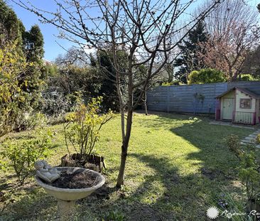 Location Maison 8 pièces 206m² LE PECQ 78230 - Photo 3