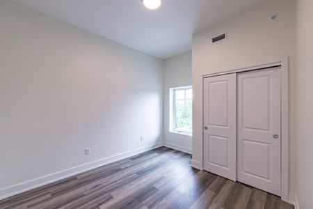 For Lease - 121 Mary Street Unit# 321, Clearview, Ontario - Photo 5