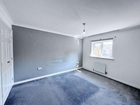 Howard Close, West Cornforth, Ferryhill, DL17 - Photo 4