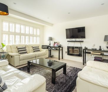 5 bedroom semi-detached house to rent - Photo 3