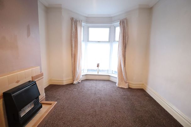 3 Bedroom End Terraced House To Rent - Photo 1