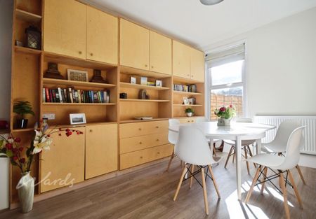 3 bedroom town house to rent - Photo 2