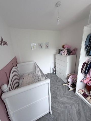 65 Mount Vernon, Belfast, BT15 4BJ - Photo 2