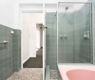 1/1A Beresford Road, Rose Bay - Photo 5