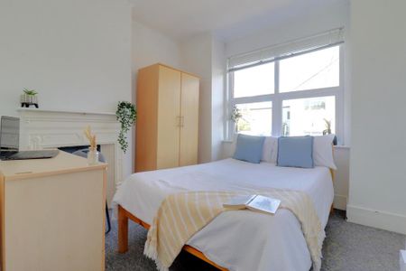 3 bedroom terraced house to rent - Photo 5