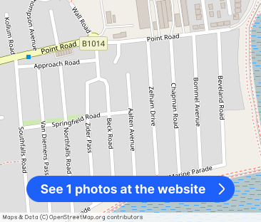 Canvey Island - Photo 1