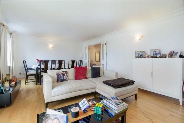 Westminster Bridge Road, Waterloo, SE1 - Photo 1