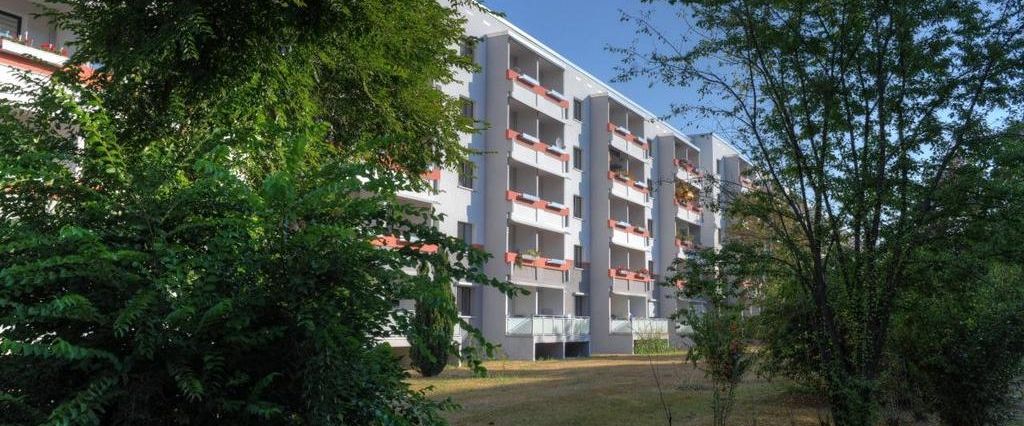 3 Zimmer mit Balkon in ruhiger Wohnlage, ab 08/2025 - Photo 1