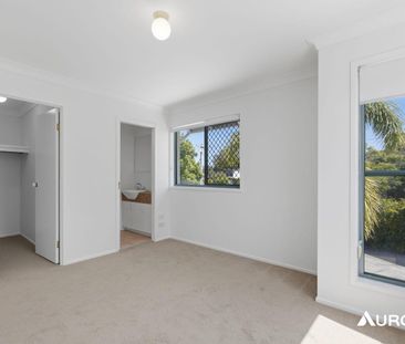 Contemporary Comfort - Luxury Living in a Peaceful Oasis - Photo 5