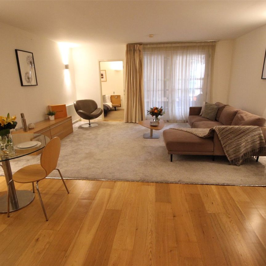 Skyline Central, 50 Goulden Street, Manchester City Centre, Greater Manchester, M4 5EH - Photo 1