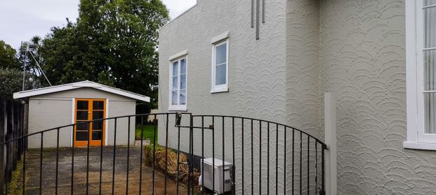 1/2072 Alexandra Street - Photo 1