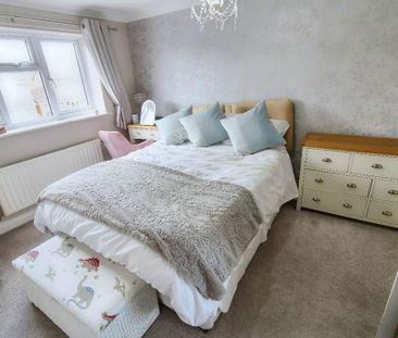 3 bedroom detached house to rent - Photo 5