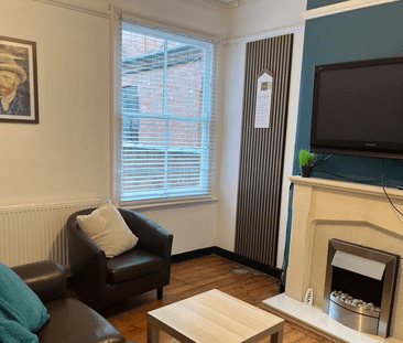 Brazil Street (6 bed) - Photo 4